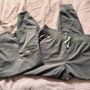 Figs Olive Green Scrub Set - V-Neck Top & Drawstring Pants